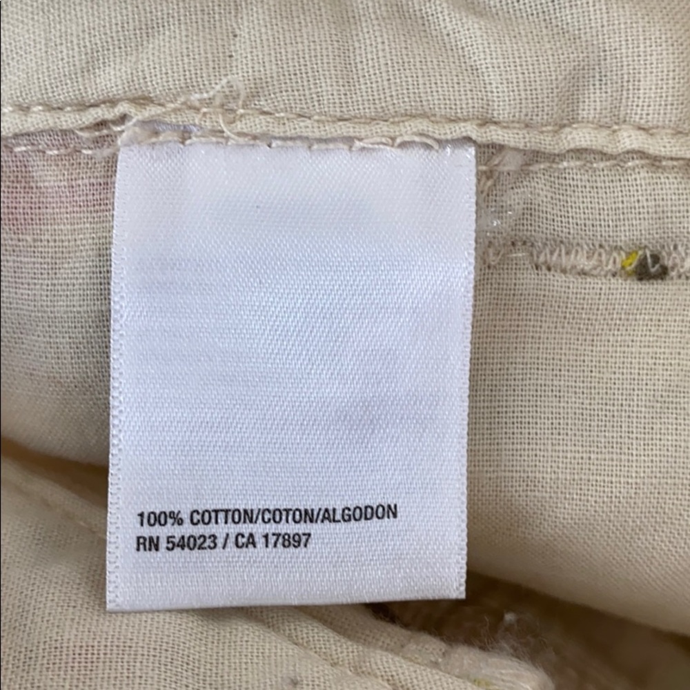 OLD NAVY SHORTS NWT - Picture 5 of 8